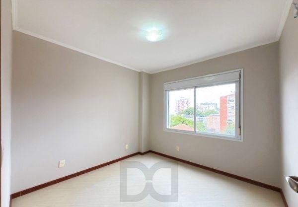 Apartamento no bairro Santana de 3 dormitórios e vaga DESOCUPADO — foto 15
