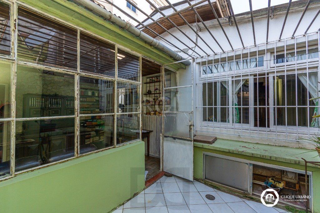 Casa para Venda de 3 dormitórios, no bairro Petrópolis — foto 29