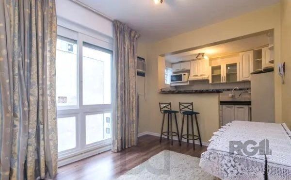 Apartamento no Centro 1 dormitório — foto 1