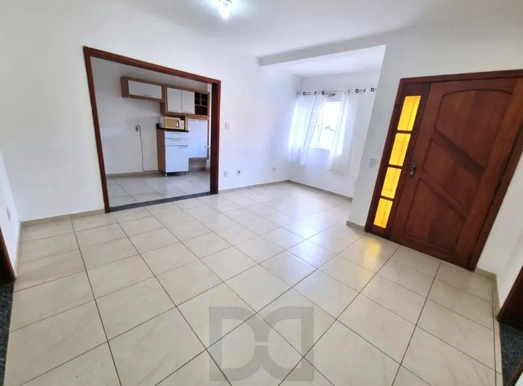 Casa sobrado no bairro Cristal de 3 domitórios e 3 vagas — foto 3