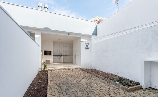 Casa sobrado no bairro Vila Ipiranga de 3 dormitórios e 2 vagas — foto 17
