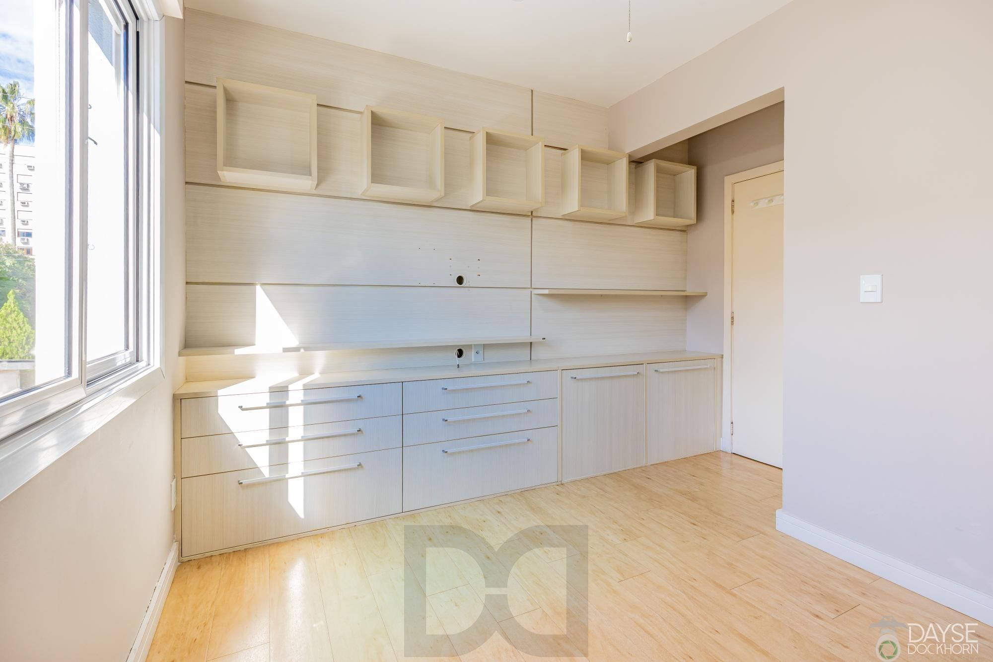 Apartamento no bairro Higienópolis de 3 dormitórios e vaga DESOCUPADO — foto 15
