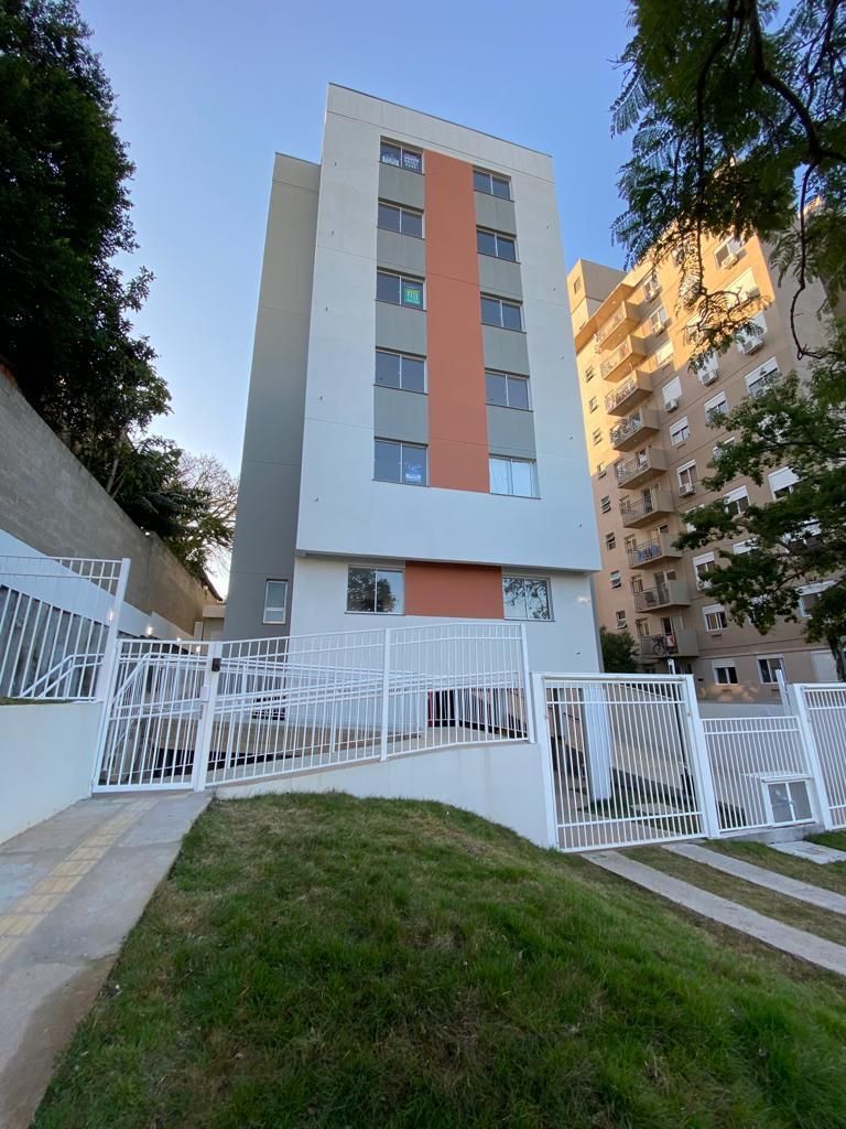 Apartamento no bairro Tristeza de 2 dormitórios e vaga DESOCUPADO — foto 1