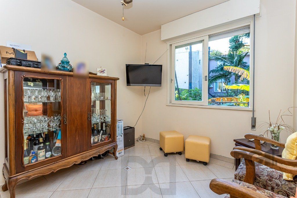 Apartamento no Jardim Botânico de 3 dormitórios dependência e 2 vagas — foto 7