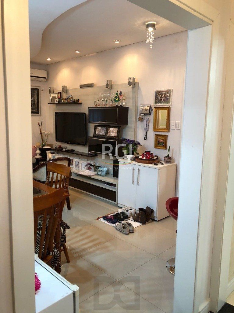 Apartamento para Venda - 80m², 2 dormitórios, 1 vaga - Menino Deus — foto 37