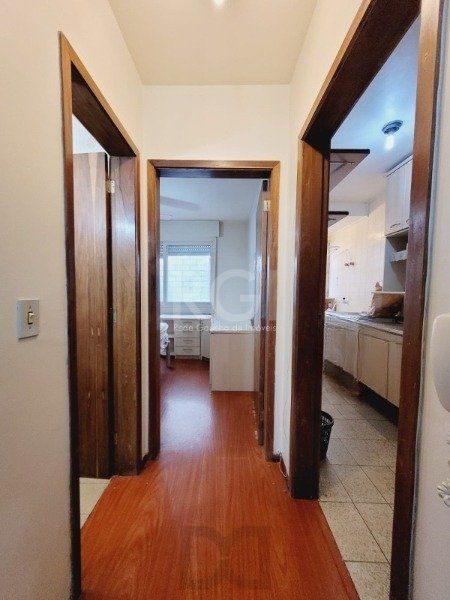 Apartamento no Petrópolis de 1 dormitório — foto 7
