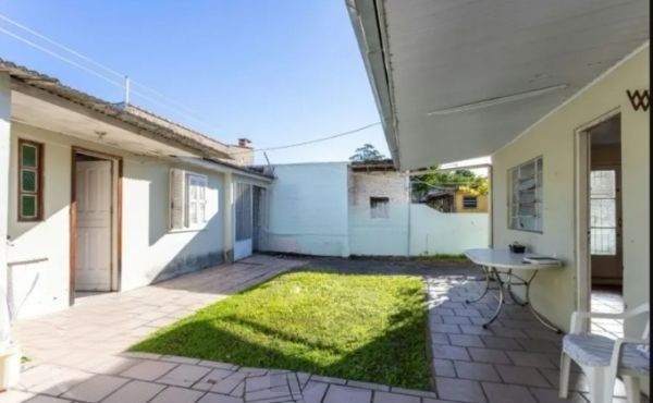 Casa no bairro Jardim Itú com edícula e 3 vagas — foto 16