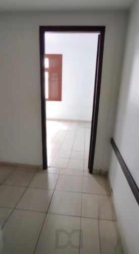 Apartamento no Centro de 3 dormitórios e dependência DESOCUPADO — foto 14
