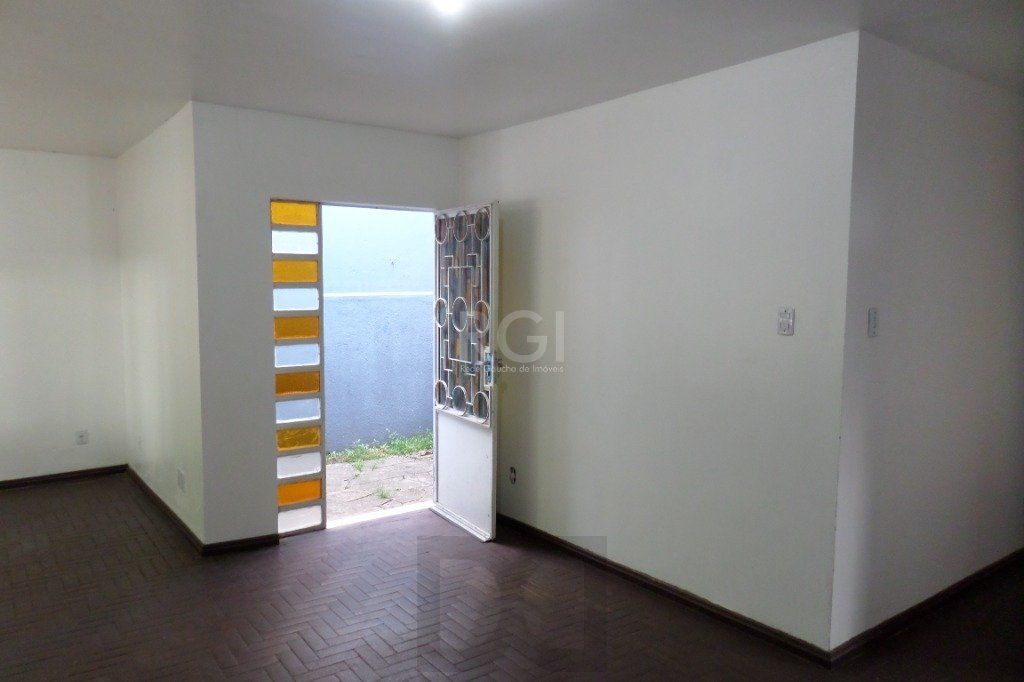 Casa no bairro Jardim Botânico de 3 dormitórios e 2 vagas — foto 8