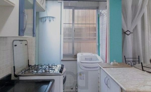 Apartamento no Centro de 1 dormitório semi mobiliado — foto 10