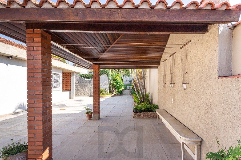 Casa sobrado no Partenon de 3 dormitórios e amplo pátio — foto 62