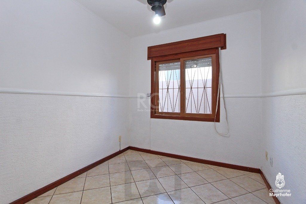Casa no bairro Cavalhada de 3 dormitórios e amplo pátio — foto 16