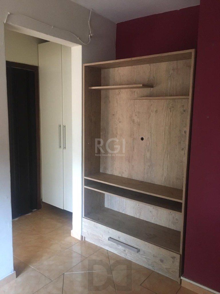 Apartamento 01 dormitório, no bairro Rubem Berta, em Porto Alegre - RS. — foto 4