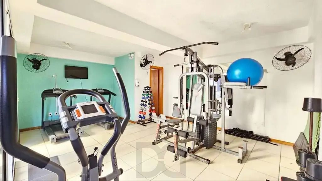 Apartamento no bairro Camaquã de 2 dormitórios vaga e infra — foto 25