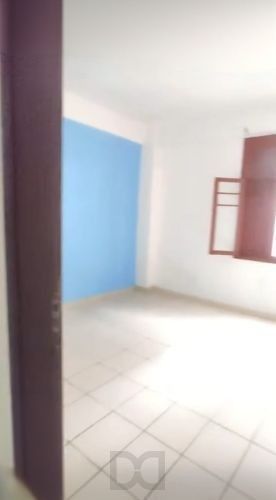 Apartamento no Centro de 3 dormitórios e dependência DESOCUPADO — foto 16