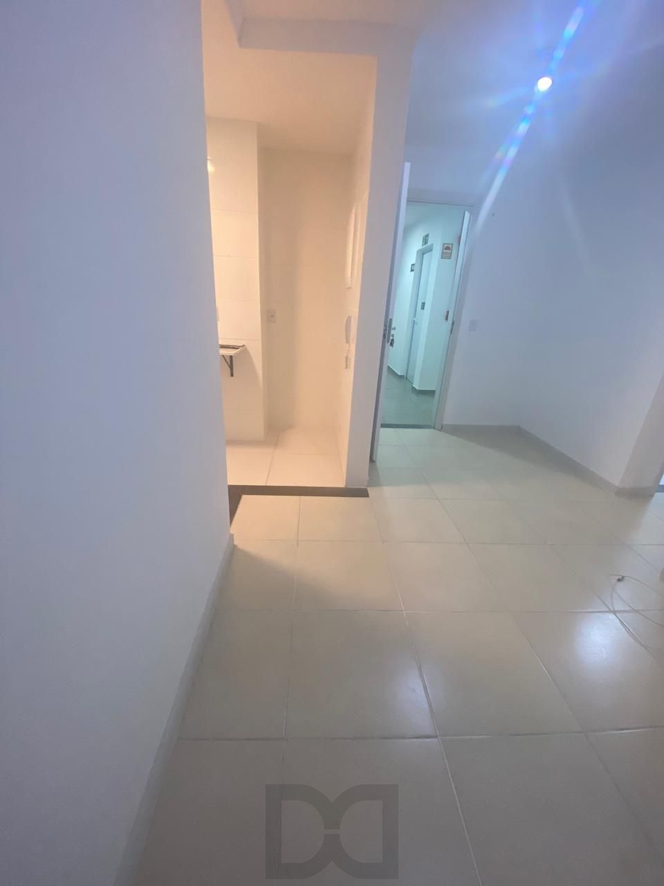 Apartamento no bairro Tristeza de 2 dormitórios e vaga DESOCUPADO — foto 6
