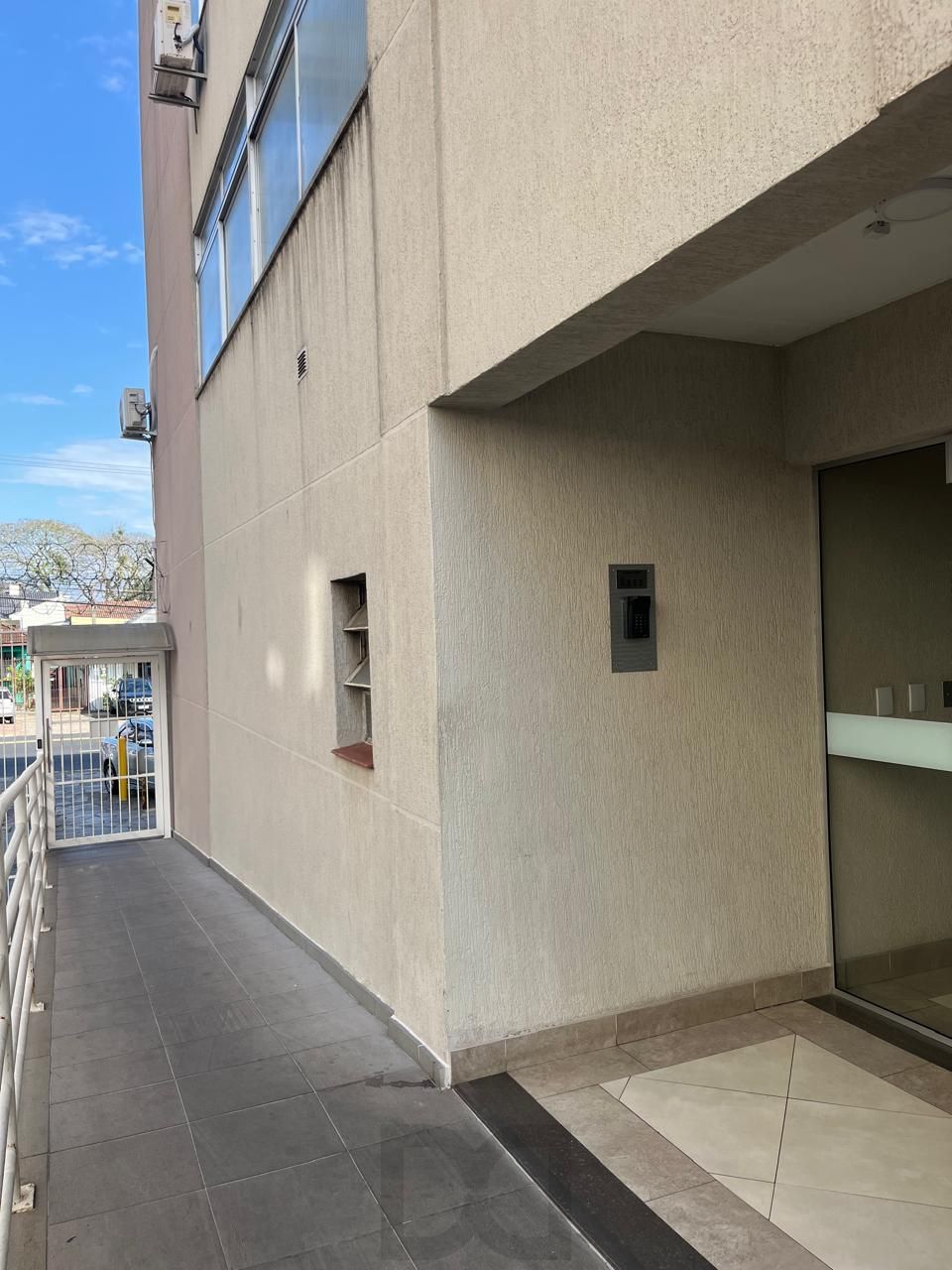 Apartamento no bairro Vila Ipiranga de 2 dormitórios e vaga DESOCUPADO — foto 36
