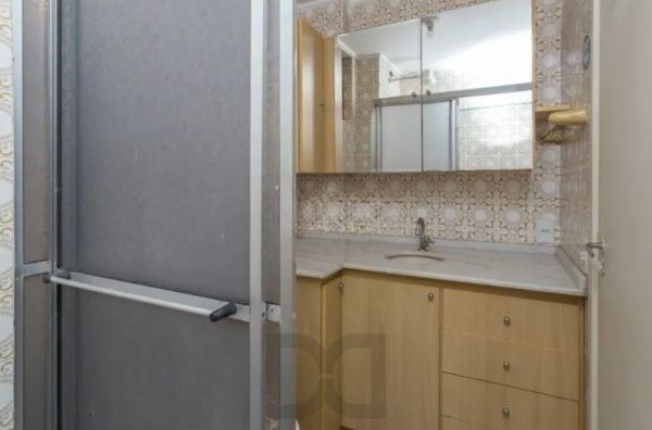 Apartamento no Centro de 1 dormitório DESOCUPADO — foto 9