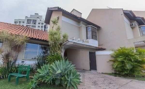 Casa Condominio 3 dormitórios 2 vagas - Jardim Itu Sabará — foto 1