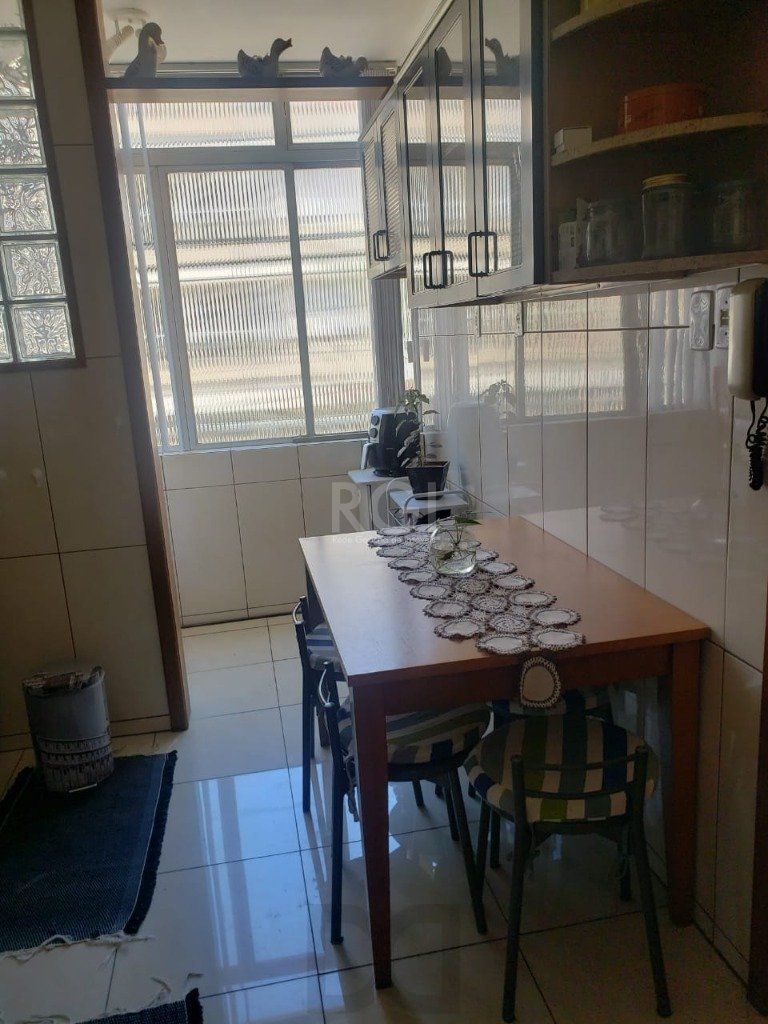 Apartamento para Venda - 64m², 2 dormitórios, 1 vaga - Passo da Areia — foto 5