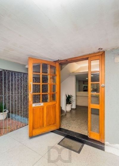 Apartamento na Azenha de 3 dormitórios térreo DESOCUPADO — foto 17