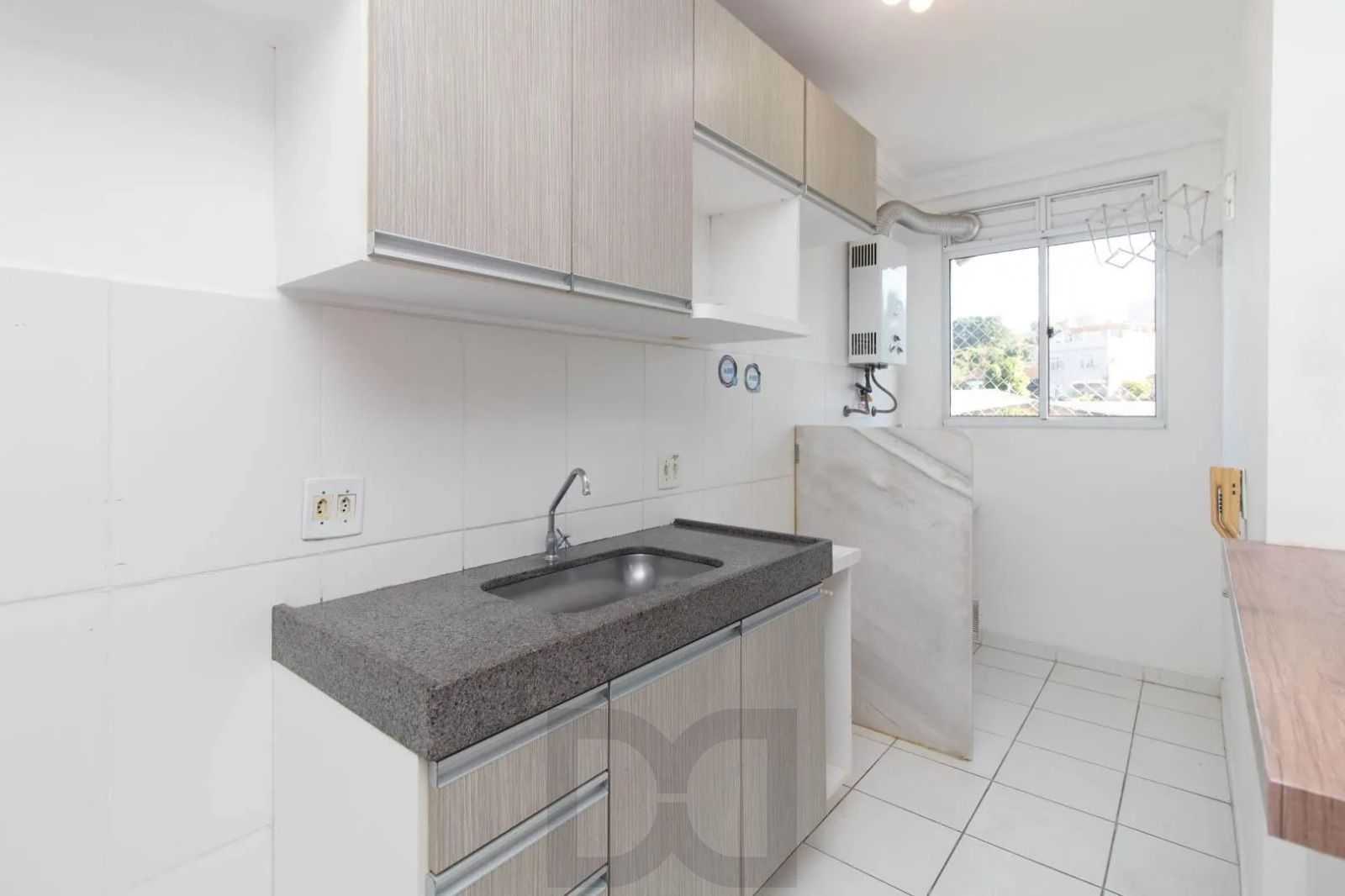 2 DORMITÓRIOS, REFORMADO C/VAGA E INFRA COMPLETA — foto 16