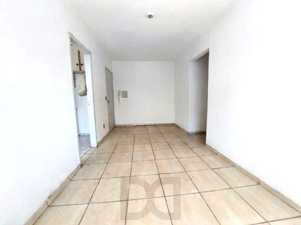 Apartamento de 3 dormitórios, 1 vaga - Cristal — foto 2