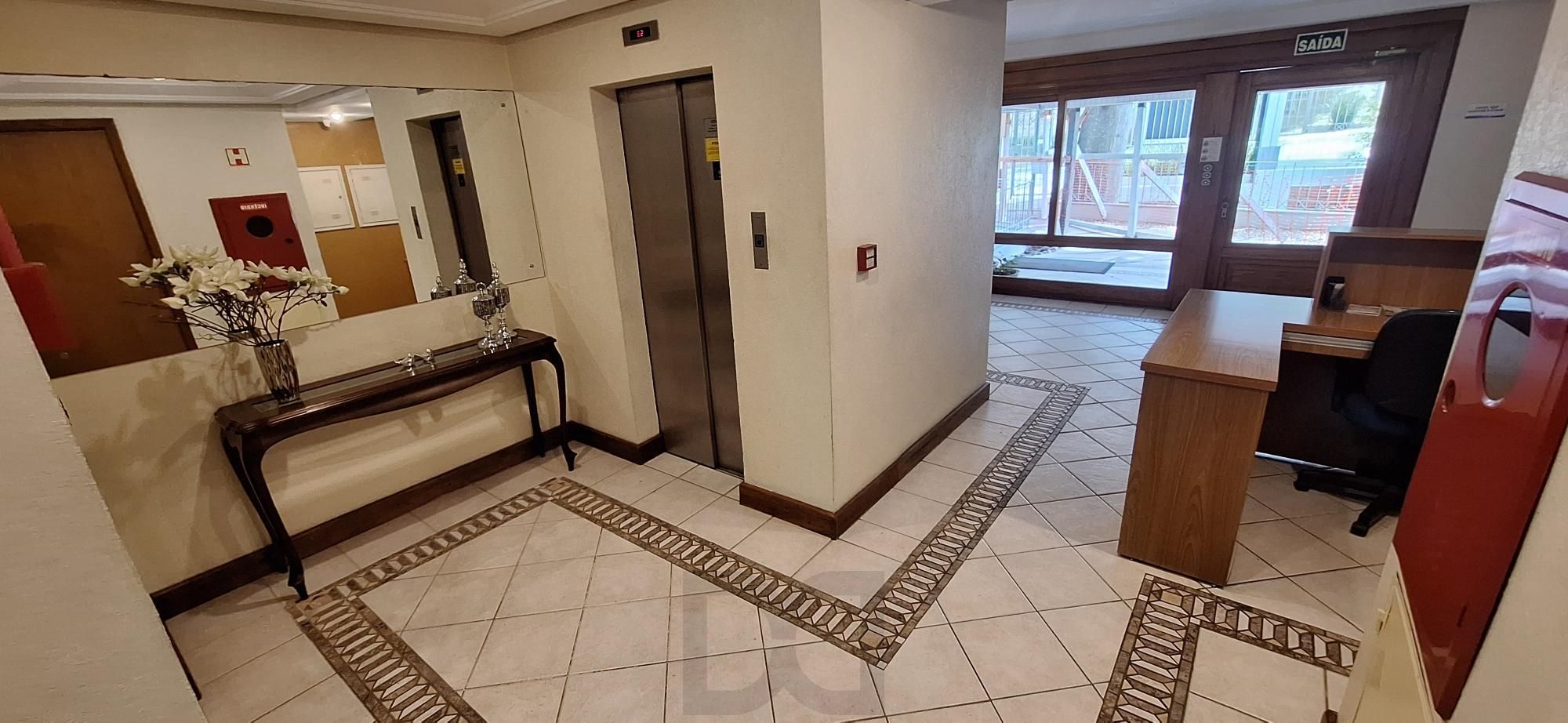 LINDO APARTAMENTO COM VISTAS NA MELHOR LOCALIZAÇÃO DO BAIRRO PETRÓPOLIS — foto 45