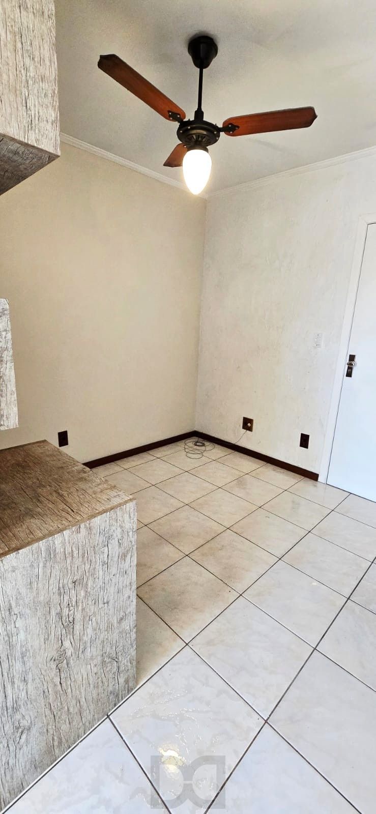 Apartamento no Passo D'areia de 1 dormitório e vaga DESOCUPADO — foto 3