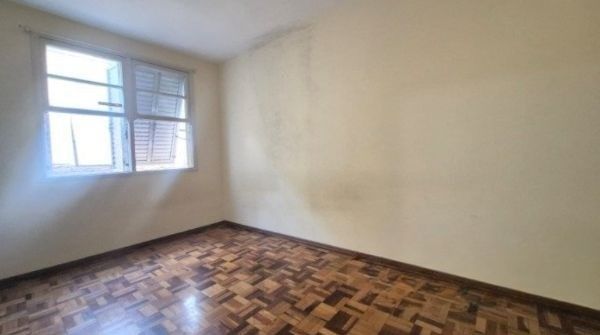 Apartamento no bairro Medianeira de 3 dormitórios DESOCUPADO — foto 6