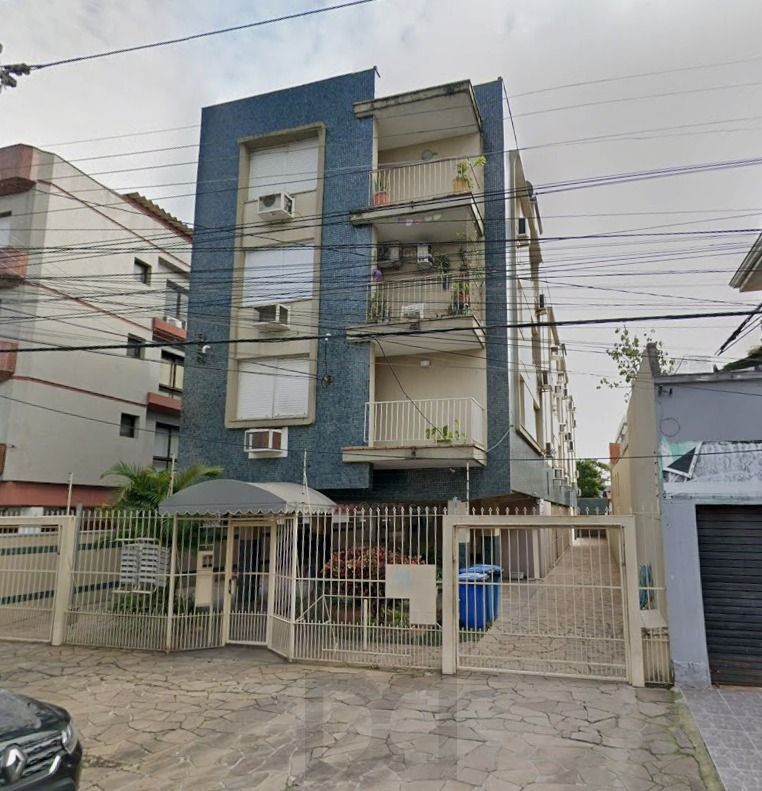 Apartamento no bairro Santana de 2 dormitórios e vaga DESOCUPADO — foto 1