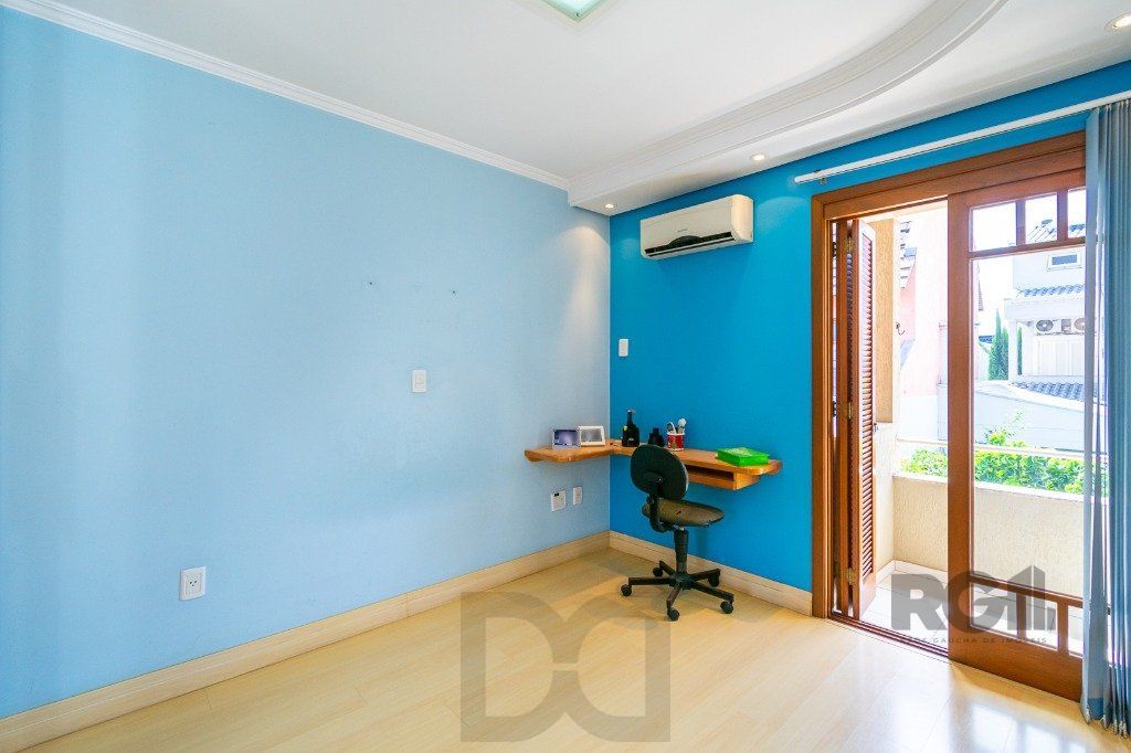 Casa em condominio no Sarandi de 3 dormitórios 2 vagas e infra DESOCUPADA — foto 25