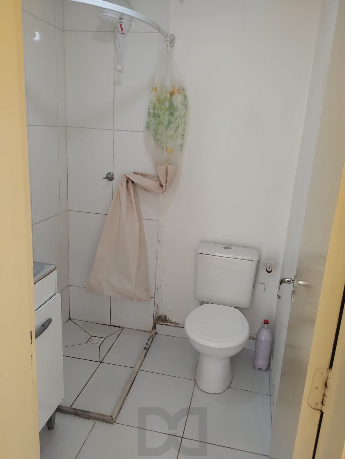 Apartamento no bairro Jardim Itu térreo de 2 dormitórios vaga e infra — foto 13