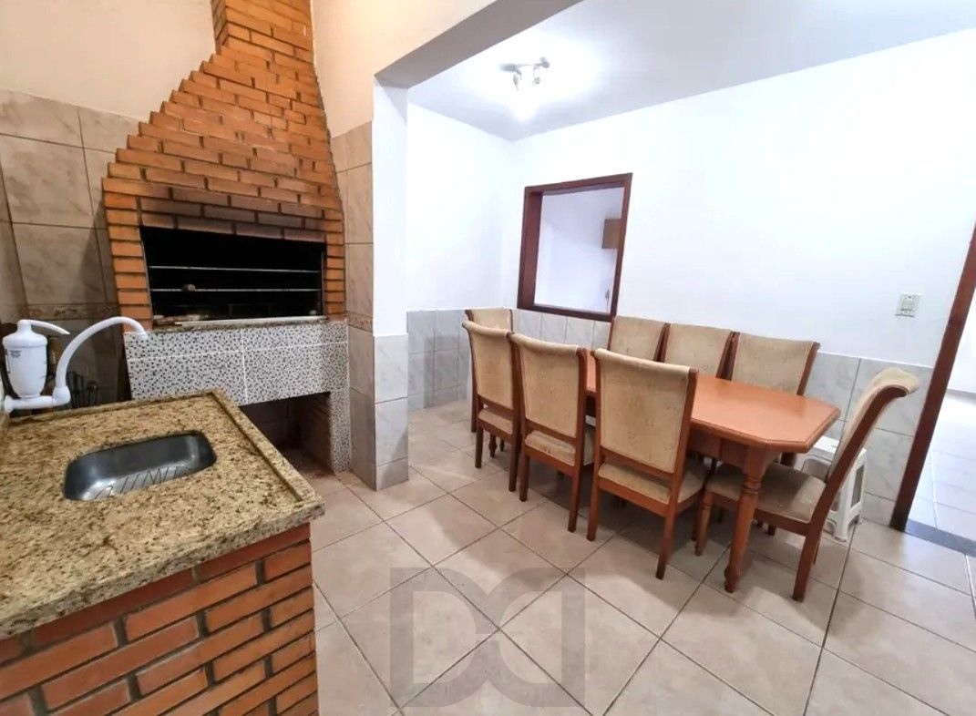 Casa sobrado no bairro Cristal de 3 domitórios e 3 vagas — foto 22