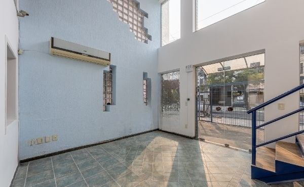 Prédio comercial com loja no bairro Rio Branco com 237m² — foto 3