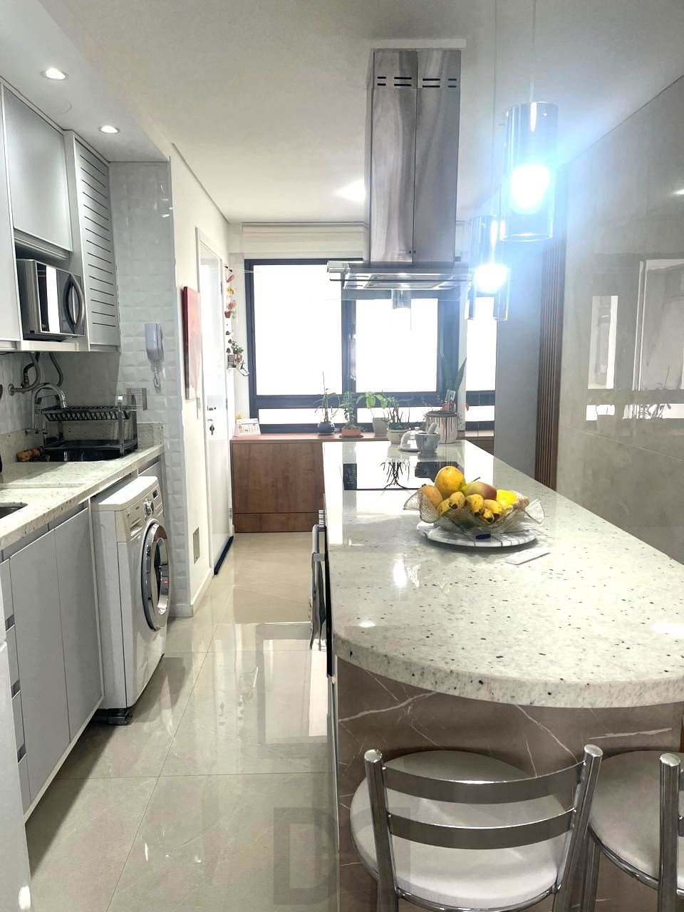 Apartamento no bairro Cristal de 2 dormitórios e vaga MOBILIADO — foto 5