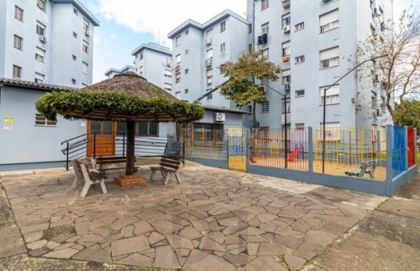 Apartamento no bairro Santo Antônio de 1 dormitório e vaga — foto 1