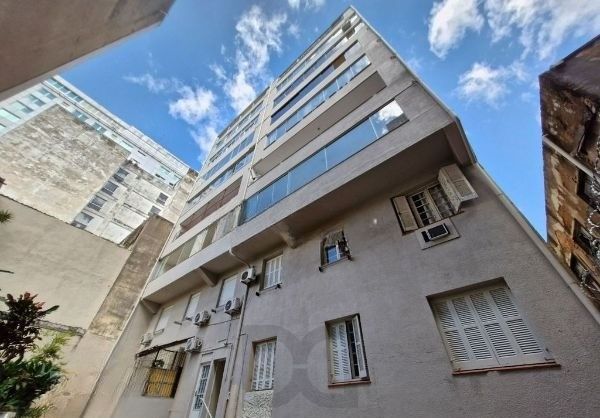 Apartamento no Centro de 3 dormitórios DESOCUPADO — foto 24