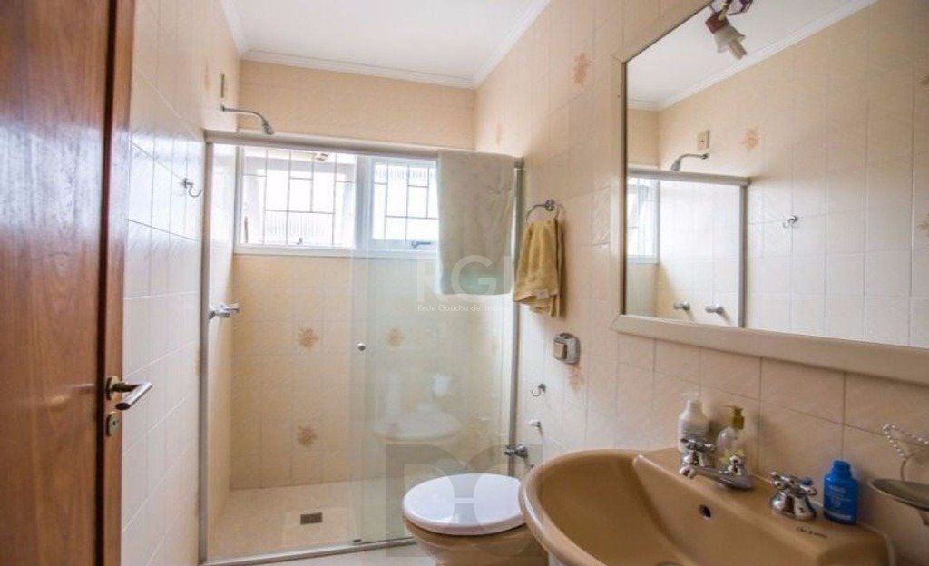 Casa para Venda - 309m², 3 dormitórios, sendo 1 suites, 3 vagas - Medianeira — foto 8