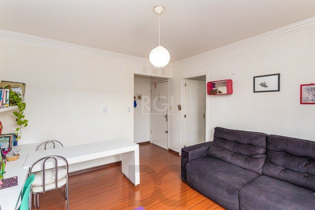 Apartamento térreo com pátio de 1 dormitório no bairro Santa Cecilia — foto 3
