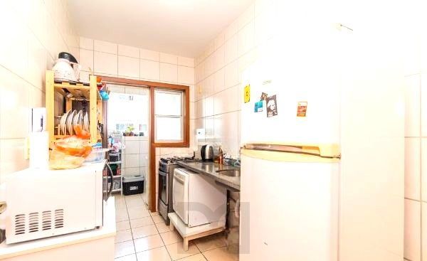 Apartamento na Cavalhada de 2 dormitórios e vaga — foto 13