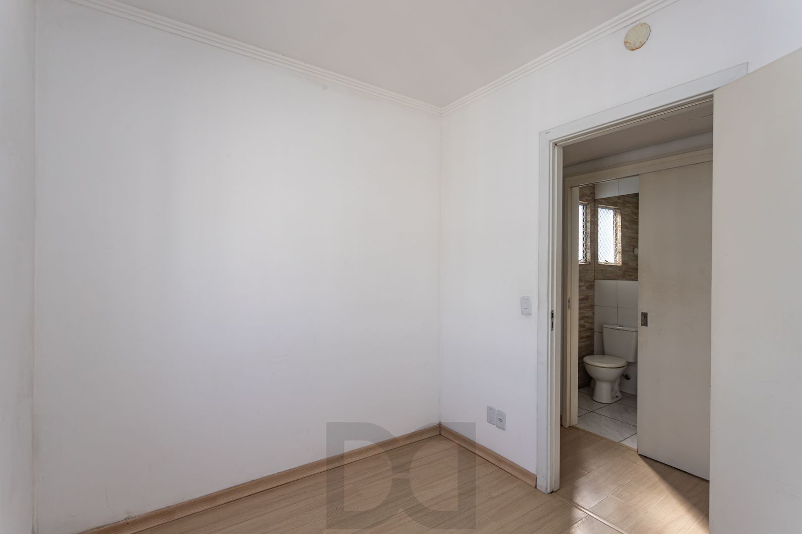 Apartamento com 2 quartos, 1 vaga escriturada coberta e 48.78m² para vender por R$ 249.000. — foto 12