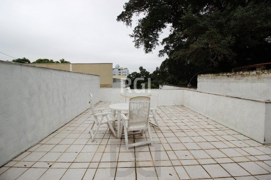 Casa para Venda - 280m², 3 dormitórios, 2 vagas - Petrópolis — foto 16
