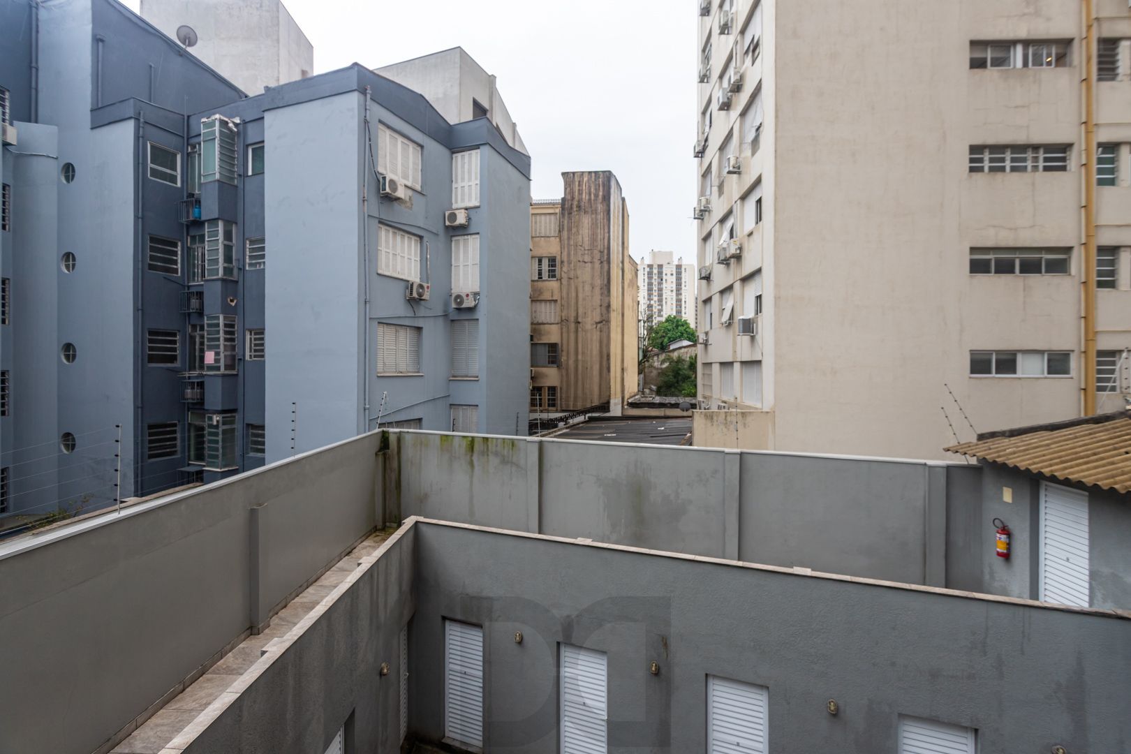 Apartamento no Bom Fim de 2 dormitórios DESOCUPADO — foto 15