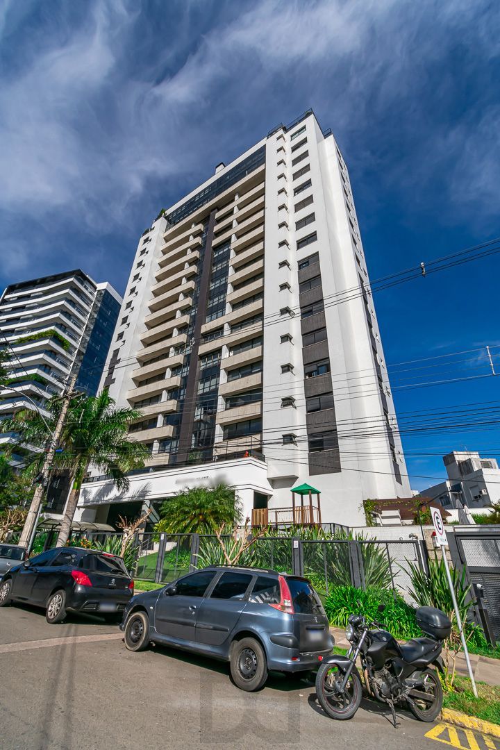 Excelente 3 suítes 3 vagas Rua Regente — foto 1