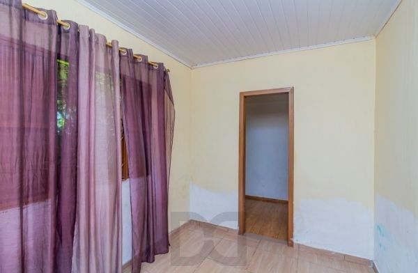 Casa / Terreno com 3 casas de alvenaria no bairro Morro Santana — foto 7