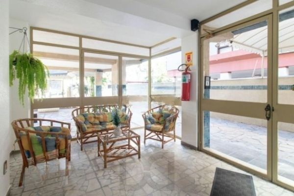 Apartamento no bairro Santana de 2 dormitórios e vaga DESOCUPADO — foto 19