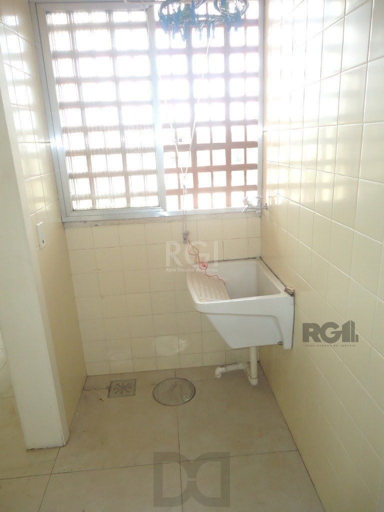 Apartamento de 2 dormitórios e vaga no Jardim do Salso — foto 12