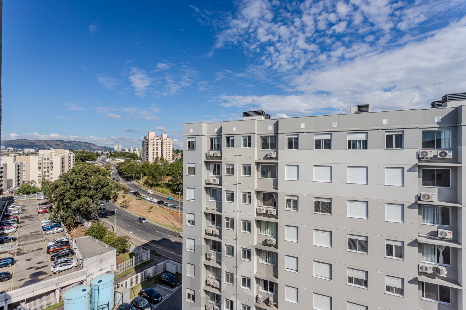 Apartamento no Sarandi de 2 dormitórios vaga e infra DESOCUPADO — foto 15