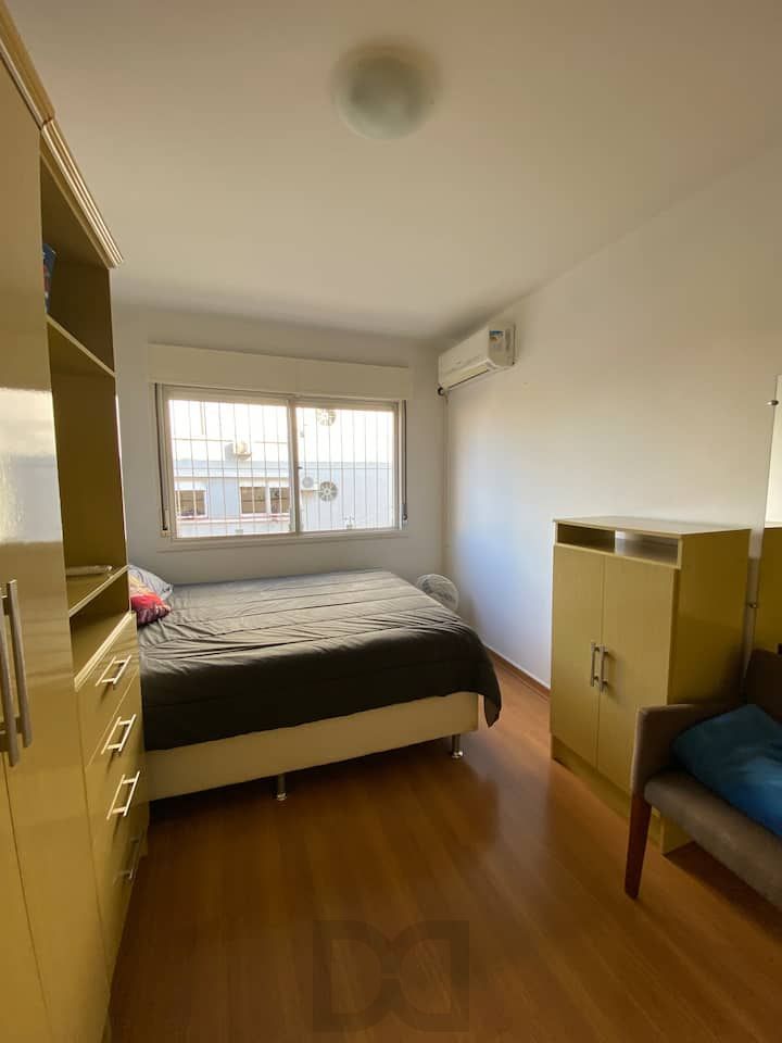 Apartamento no bairro Cristal de 1 dormitório REFORMADO E MOBILIADO — foto 17